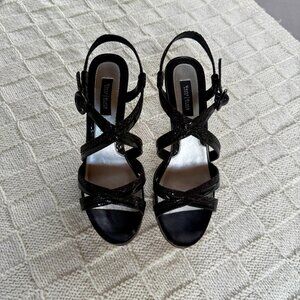 White House Black Market Evie Sandal Size 8